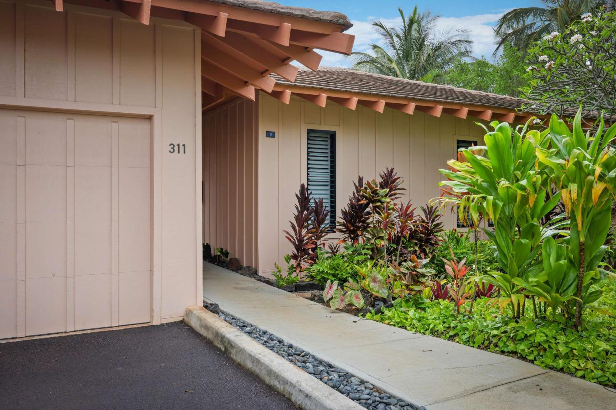 Aston At Poipu Kai Aparthotel Koloa Exteriör bild